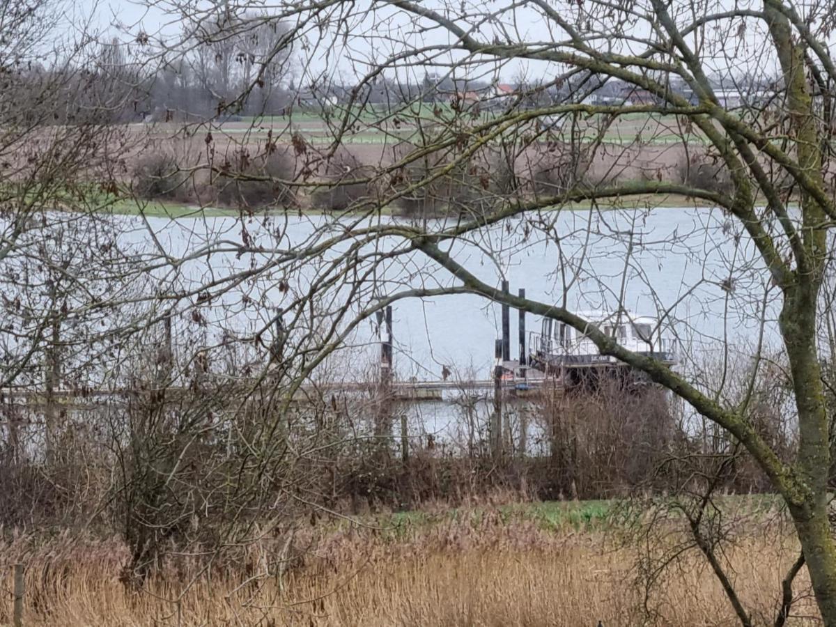 B&B Maaslandje Wijk en Aalburg Esterno foto